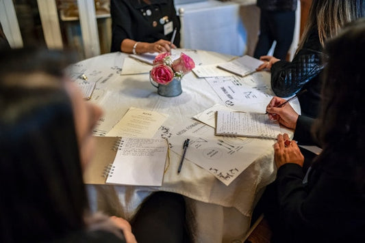 Was kostet Catering? Preise, Budgetplanung & Spartipps für euer Event